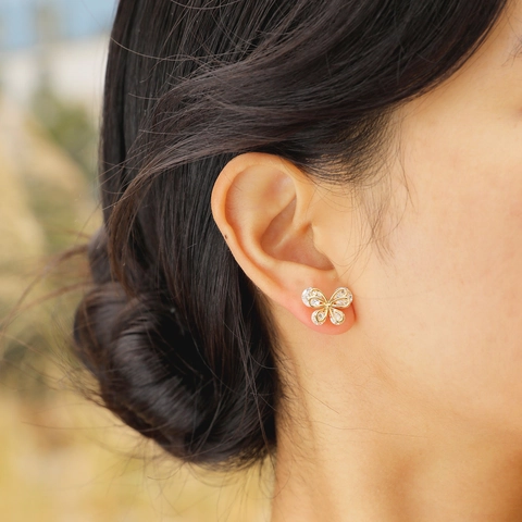 Boucles d'Oreilles Clous Papillon Élégantes en Cuivre Plaqué Or Avec AAA Zirconia Tige en Argent Sterling 925 Bijoux de Mode Femme Cadeau
