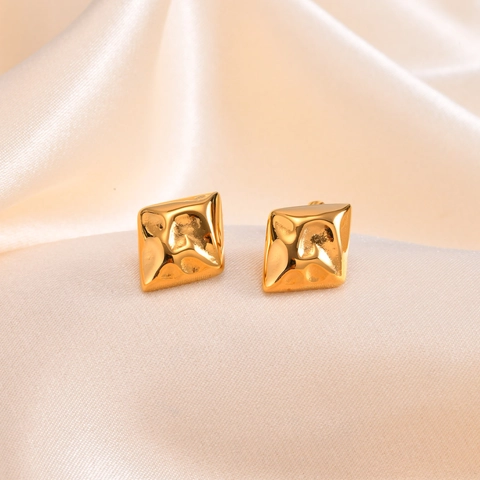 18K Real Gold Plated Copper Irregular Hammered Geometric Rhombus Stud Earrings With 925 Sterling Silver Post For Women