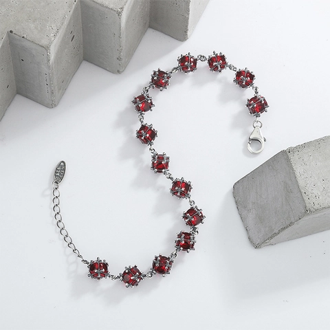 Bracciale Originale in Argento Sterling S925 Con Zirconia Rossa Sfera della Fortuna per Donna Design Vintage Gioielli di Moda