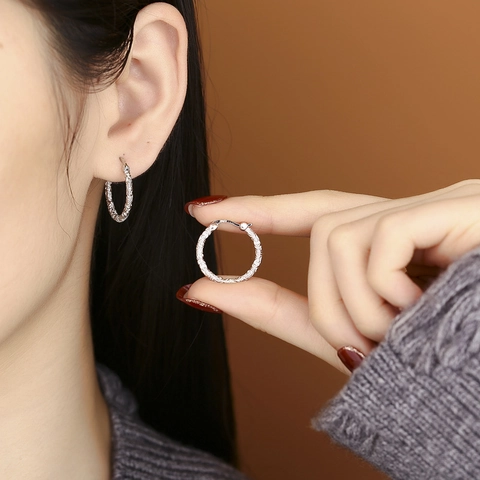 925 Sterling Silver Hoop Earrings For Women Vintage Engraved Floral Pattern Ethnic Style Fashion Jewelry Ear Buckles Gift