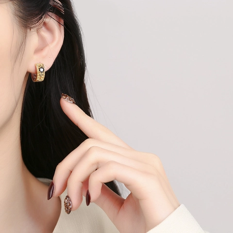 Vintage 925 Sterling Silver Stud Earrings For Women Hollow Floral Arabesque Pattern Gold Silver Rhinestone Ear Jewelry