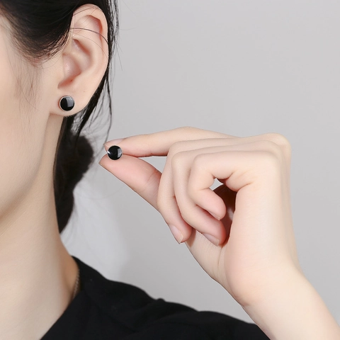 Vintage S925 Sterling Silver Round Stud Earrings For Men Women Black Enamel Greek Key Pattern Minimalist Unisex Fashion Jewelry Gift