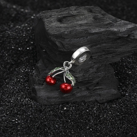 Ciondolo Ciliegia Rossa Dolce in Argento Sterling 925 Elegante Charm Frutta Smaltato per Donna Ragazza Accessorio Gioielli Senza Catena