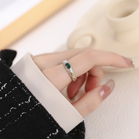 Bague Réglable en Argent Sterling S925 Vintage Avec Zirconia Vert Ovale Bicolore Motif de Volutes Design de Niche