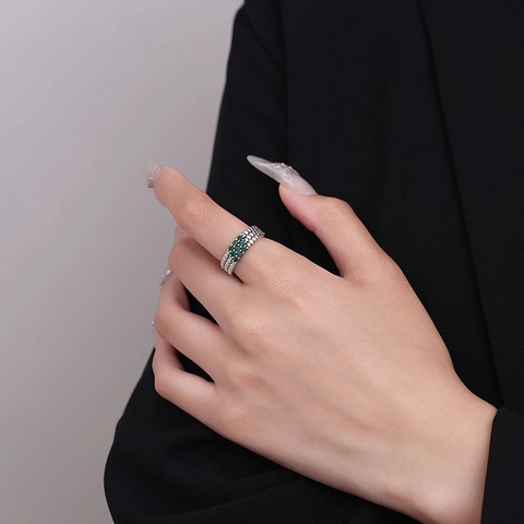 925 Sterling Silver Green Rhinestone Row Adjustable Open Ring For Women Minimalist Polka Dot Texture Finger Jewelry Accessory