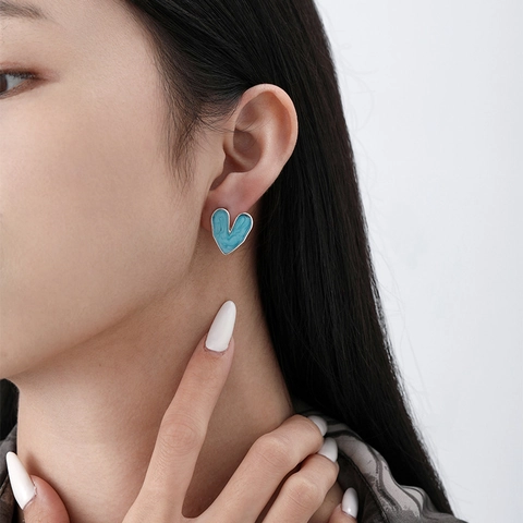 Pendientes de Botón de Corazón de Plata de Ley 925 para Mujer Esmalte Goteante Textura de Arena Elegantes Joyas de Piercing