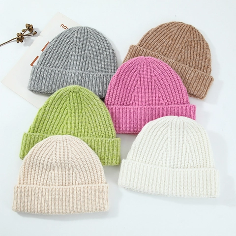 Unisex Winter Warm Ribbed Knit Beanie Hat Solid Color Cuffed Watch Cap Casual Outdoor Soft Stretchy Skull Cap Fashion Headwear