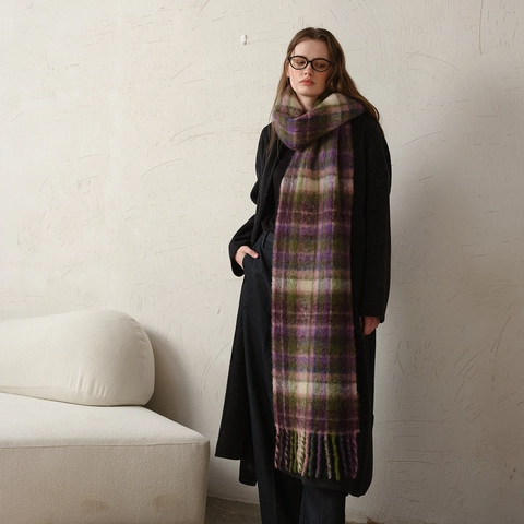 Checkered Tassel Scarf For Women Thick Warm Winter Plaid Wrap Soft Polyester Yarn Dyed Shawl Vintage Fashion Neck Warmer