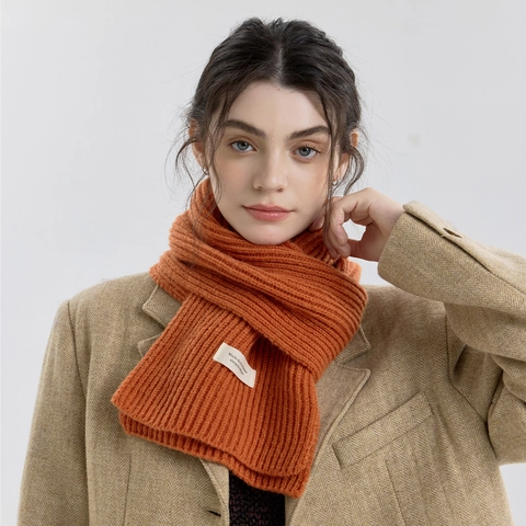 Écharpe d'Hiver Minimaliste en Maille Côtelée pour Femmes Couleur Unie Imitation Cachemire Douce Chaude Accessoire Mode