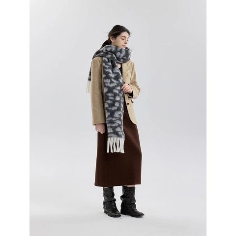 Écharpe Vintage à Imprimé Léopard et Glands pour Hommes Femmes Hiver Chaud Mélange de Laine Jacquard Foulard Doux Châle Cache-Cou Accessoire Unisexe