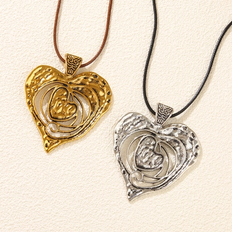 Retro Legierung Herz Anhänger Halskette Böhmische Gehämmerte Textur Hohles Geschmolzenes Herz Schmuck Wachsschnur Kette Damen