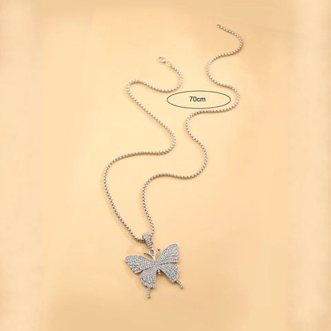 Collana con Ciondolo a Farfalla Hip Hop in Lega d'Argento con Strass Catena Lunga per Maglione Unisex Gioielli alla Moda