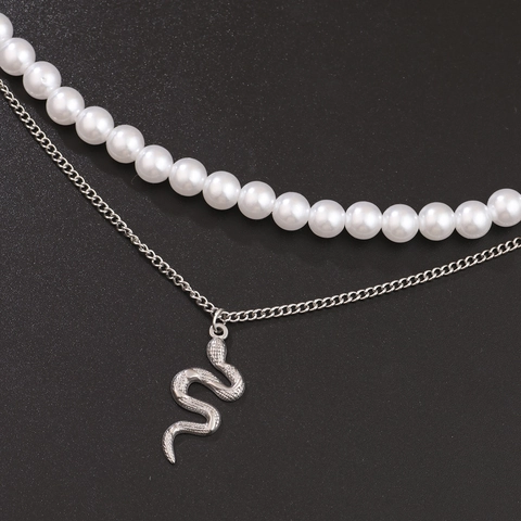 Collana Doppia Hip Hop Pendente a Forma di Serpente in Lega Con Catena di Künstliche Perle Sintetiche Bianche Gioielli da Uomo