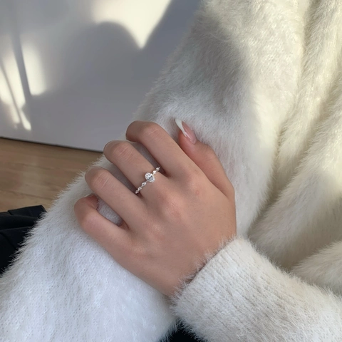 Elegant 925 Sterling Silver Moissanite Ring For Women Oval Design Delicate Wedding Engagement Luxury Moissanite Jewelry Finger Ring