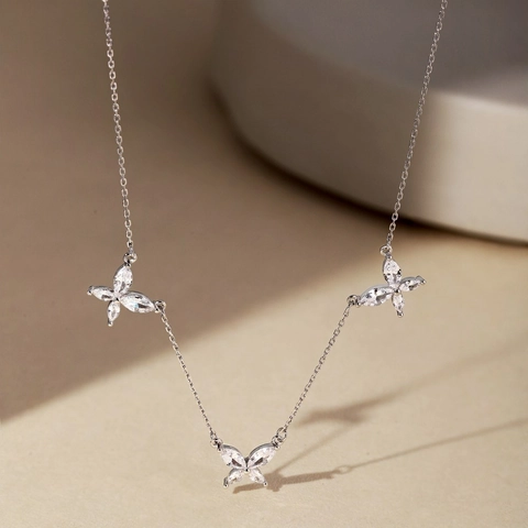 Collana con Pendente a Farfalla in Argento Sterling 925 per Donna Elegante Strass Taglio Marquise Gioielli di Moda