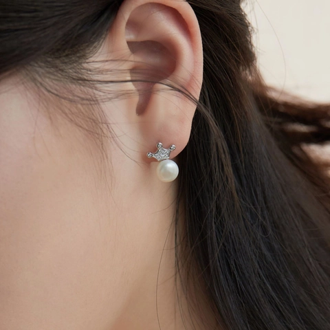 Orecchini a Bottone in Argento Sterling 925 con Corona e Perla d'Acqua Dolce Eleganti Orecchini con Strass Intarsiati per Donna Gioielli Regalo