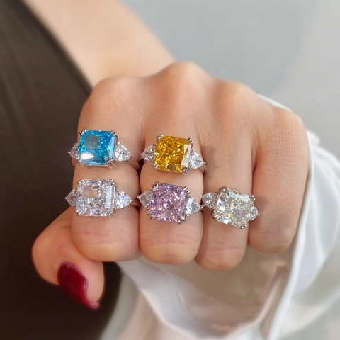 925 Sterling Silver Radiant Cut Ice Flower Rhinestone Ring High Carbon Diamond Style Three Stone Ring For Women Jewelry