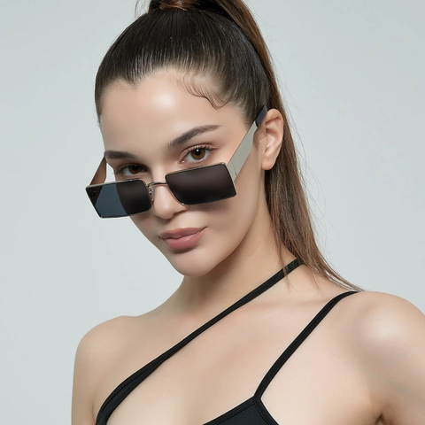 Vintage Rectangular Metal Frame Sunglasses UV400 Protection Trendy Square Lenses Fashion Eyewear For Men Women Outdoor Shades