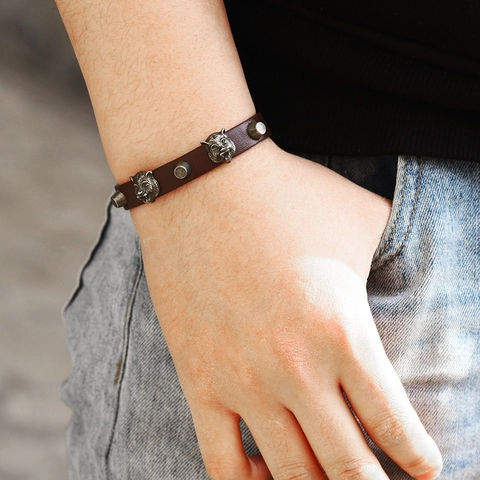Bracciale in Pelle Uomo Vintage Punk Regolabile Testa di Tigre in Bronzo Antico Borchia Retrò Rock Locomotiva Gioielli Uomo