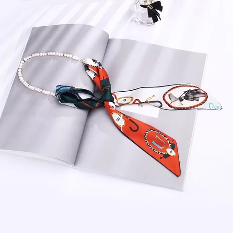 Elegante Dames Parelketting Met Vintage Print Polyester Sjaal Twilly Hanger Retro Stijl Mode Nek Sieraden Accessoire