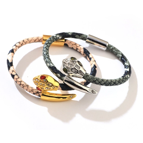 Luxury Snake Skin Pattern PU Leather Copper Bracelet Micro Inlaid Zirconia Snake Head Bangle For Women Fashion Jewelry