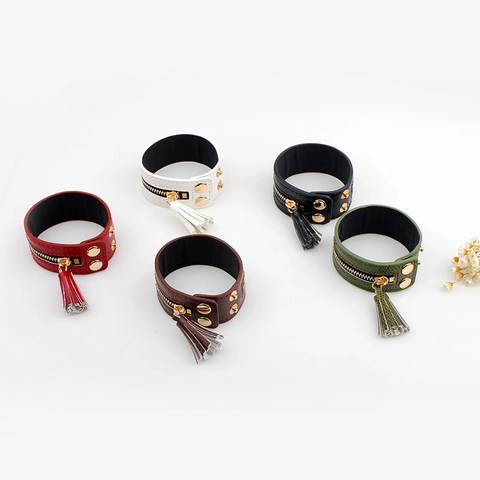 Women's Wide Real Cowhide Leather Bracelet With Zipper Tassel Embellishment Punk Vintage Adjustable Snap Cuff Bangle Fashion Hand Jewelry