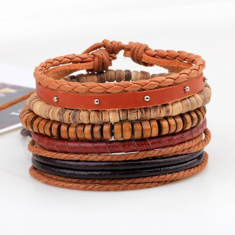 Bracciale in Pelle Intrecciata Multistrato Vintage per Uomo Perline di Legno Corda di Cera Regolabile Bohemian Etnico Tessuto a Mano Gioielli