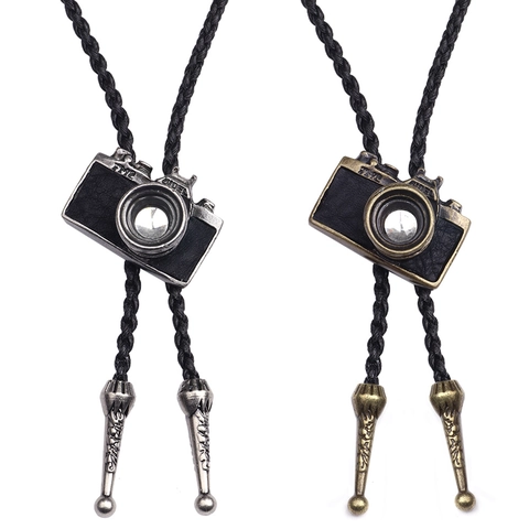 Collana Bolo Tie con Pendente a Forma di Fotocamera Vintage in Lega e Cordino in Pelle Artificiale per Uomo Stile Punk Cowboy Gioielli