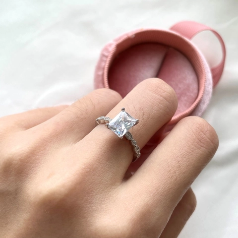 S925 Sterling Silver Radiant Cut Zirconia Ring Elegant Square Inlaid Engagement Ring For Women Fashion Hand Jewelry