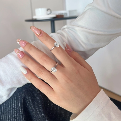 Luxury 925 Sterling Silver Moissanite Ring For Women Oval Cut Engagement Wedding Ring Four Claw Plated Elegant Fashion Jewelry
