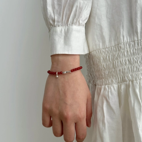 Bracciale in Argento Sterling 925 con Perline di Agata Rossa per Donna Stile Cinese Ciondolo a Pesce Portafortuna Regolabile