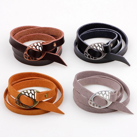 Retro Legierung Hohl Anhänger Mehrlagige Wicklung Echtes Leder Armband Unisex Bohemian Mode Handgelenkschmuck Pendeln Geschenk