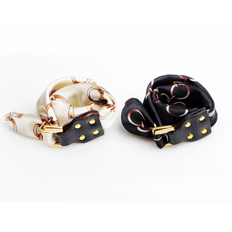 Bracelet Foulard en Satin Multifonctionnel pour Femmes lanière en Cuir Boucle en Métal Imprimé Chaîne Accessoire