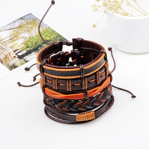 Bracciale in Pelle Intrecciata Retro Multistrato Stile Punk Cordino Regolabile Gioielli da Uomo Fatti a Mano Marrone Nero