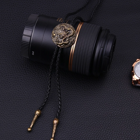 Vintage Draak Patroon Bolo Tie Voor Mannen Vrouwen Retro Legering Hanger Gevlochten Leren Koord Lange Ketting Western Cowboy Punk Sieraden