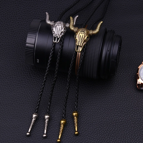 Vintage Western Cowboy Bolo-Krawatte Retro Stierschädel Rabenkopf Legierung Anhänger PU-Leder Geflochtenes Seil Halskette Herren Schmuck