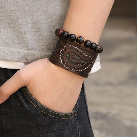 Heren Retro Reliëf Leer Manchet Armband Vintage Paisleypatroon Punk Hip Hop Brede Armband Sieraden Legering Metalen Snap