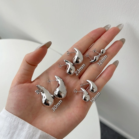 Set di Gioielli in Argento Sterling 925 Collana con Pendente a Goccia e Orecchini a Bottone per Donna Accessorio Minimalista