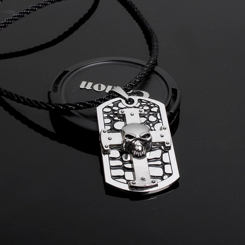 Vintage Punk Gothic Skull Cross Pendant Necklace For Men Antique Silver Alloy Electroplated Rock Sweater Chain Jewelry