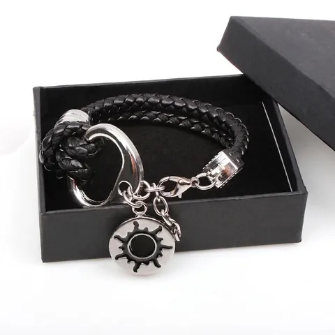 Vintage Heren Gevlochten Echt Rundleren Armband Legering Zonpatroon Hanger Handgemaakte Punk Sieraden Biker Armband