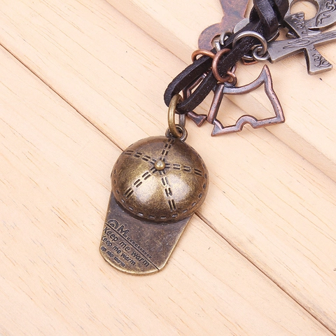 Collana Vintage in Corda di Pelle Con Ciondoli Berretto da Baseball e Forbici Bronzo Antico Gioielli Punk Streetwear Uomo Donna