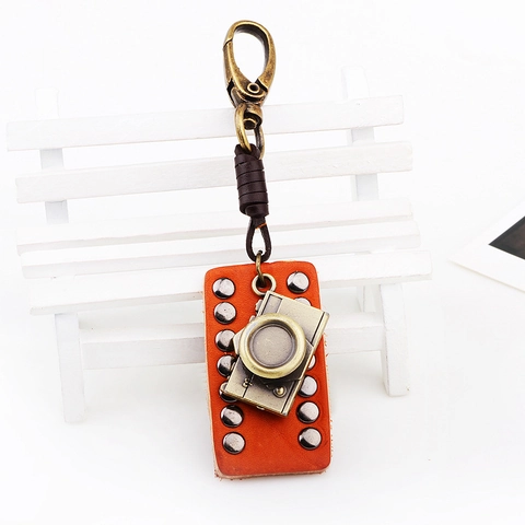 Portachiavi in Pelle con Fotocamera Retro Ciondolo in Lega di Bronzo con Borchie Portachiavi Stile Industriale Vintage Accessori Borsa Uomo Donna