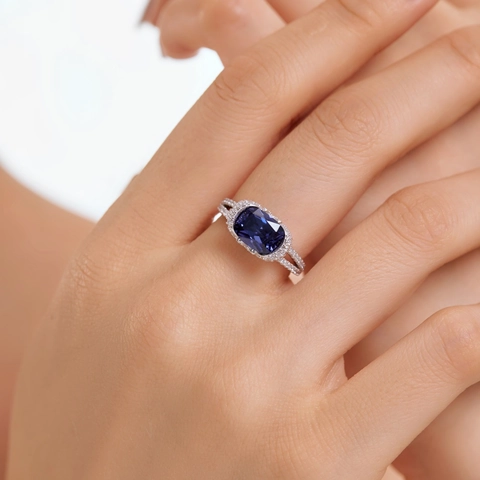 925 Sterling Silver Cushion Cut Blue Zirconia Halo Ring Elegant Wedding High-End Design Hand Jewelry For Women