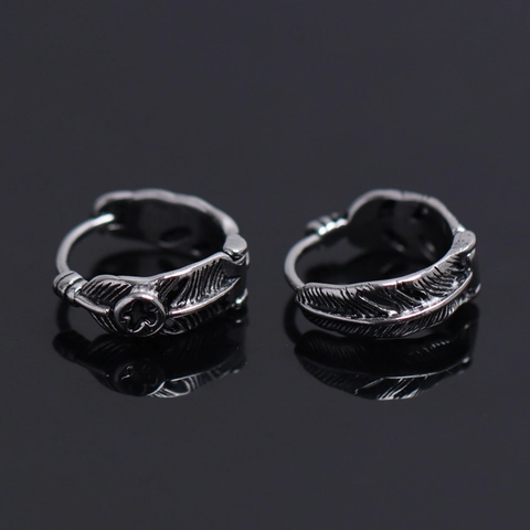 Men Stainless Steel Hoop Earrings Vintage Oxidized Feather Fleur-De-Lis Peace Symbol Ear Buckle Fashion Jewelry
