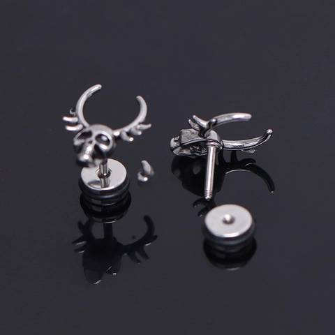 Punk Gothic Stainless Steel Skull Horned Stud Earrings For Men Vintage Distressed Skeleton Ear Piercing Individual Jewelry