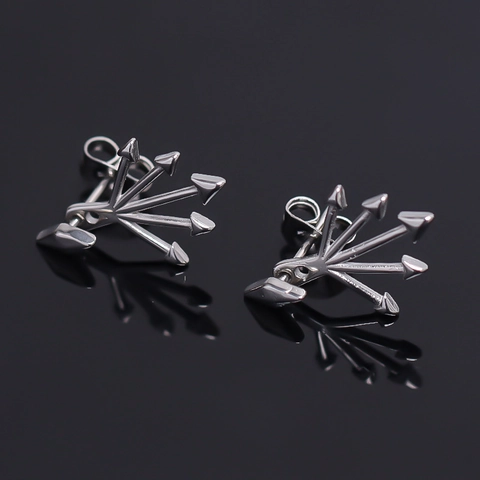 Orecchini a Bottone con Borchie in Acciaio Inossidabile da Uomo Punk Argento Design a Freccia Radiale Orecchini Gioielli