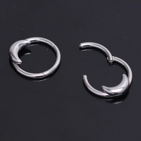 Individual Stainless Steel Crescent Moon Earring Clicker Polished Silver Color Fashion Piercing Jewelry For Men Women Daily Accessory