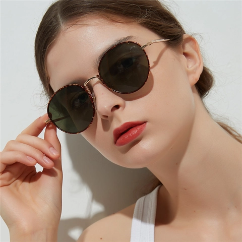 Gafas de Sol Redondas Retro para Mujeres Hombres Moda Clásica Carey Oro Patillas de Metal Protección UV400 Marco Redondo