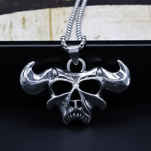 Gothic Bull Head Skull Pendant Necklace For Men Alloy Punk Rock Bull Horn Skeleton Pendant Box Chain Silver Color Jewelry