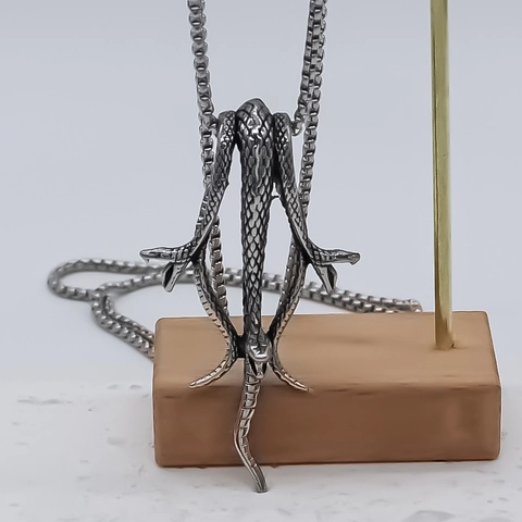 Collana con Ciondolo a Forma di Serpente a Più Teste in Lega Gotica Gioielli Hip Hop Stile Dark Per Uomo E Donna Argentata